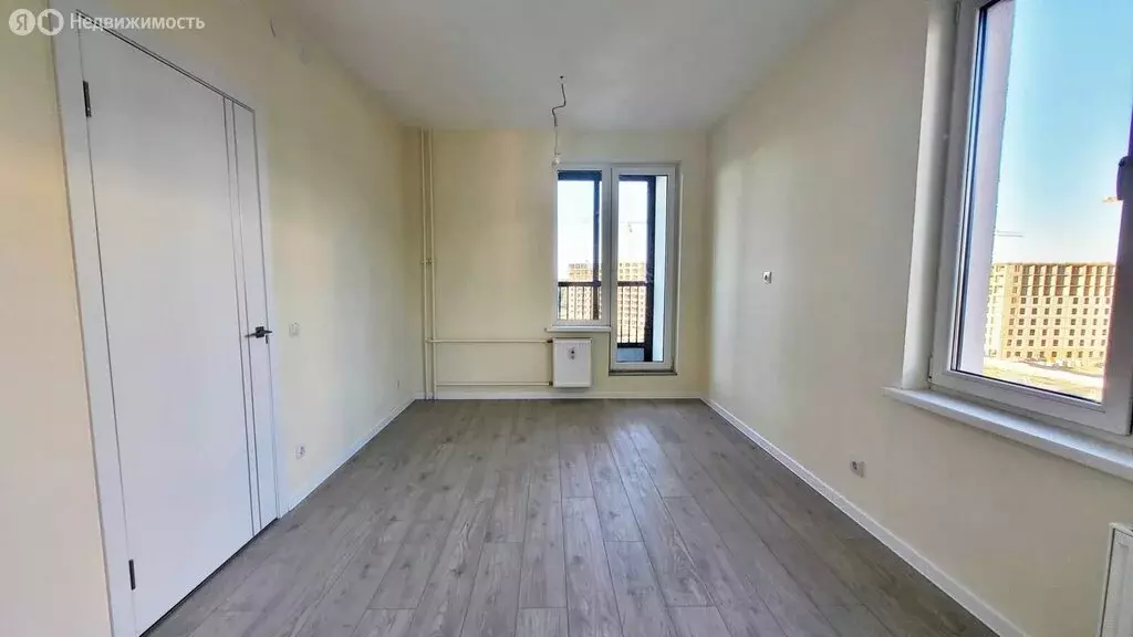 3-комнатная квартира: посёлок Шушары, Московское шоссе, 325к1 (54.6 м) - Фото 1
