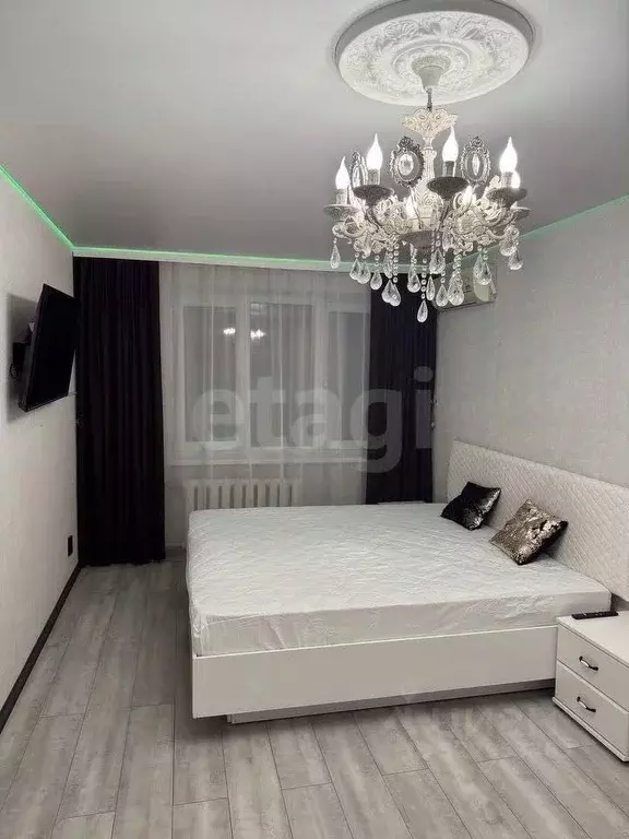 2-к кв. Крым, Симферополь ул. Дмитрия Ульянова (50.0 м) - Фото 1