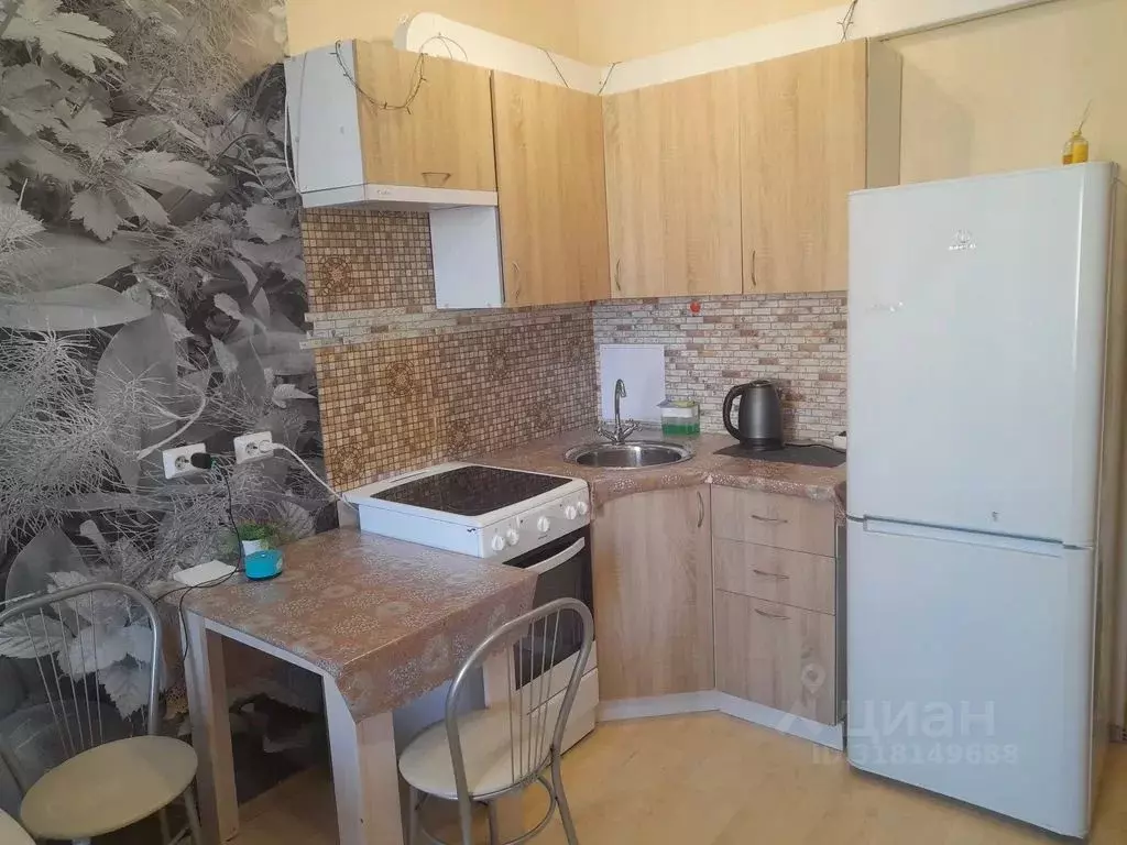 Студия Иркутская область, Иркутск Дальневосточная ул., 29/3 (36.0 м) - Фото 1