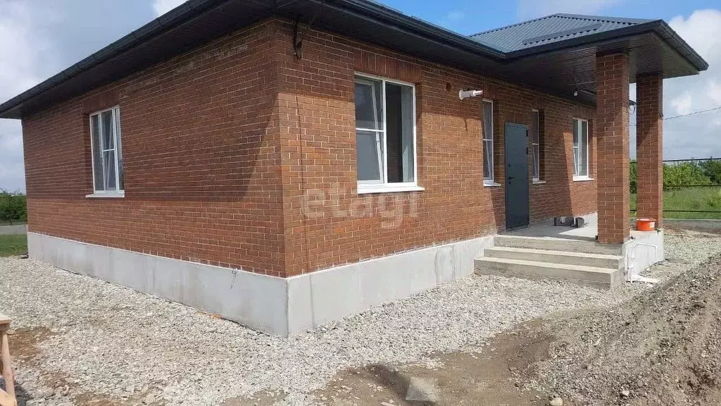 Дом в Адыгея, Майкоп Розовый пер. (125 м) - Фото 1