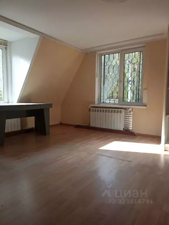 Дом в Ленинградская область, Всеволожск просп. Толстого, 110 (150 м) - Фото 0