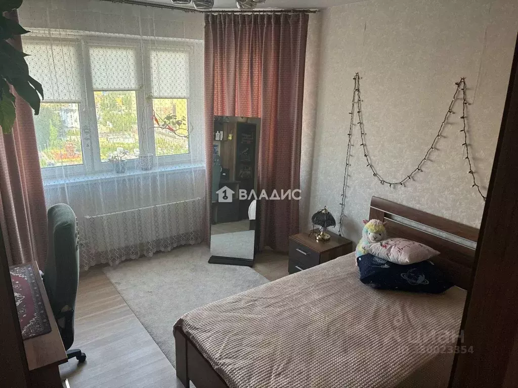 3-к кв. Москва пос. Коммунарка, ул. Сосенский Стан, 11 (85.8 м) - Фото 1