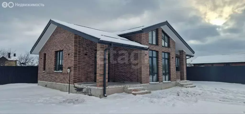 Дом в село Бабяково, Заливной переулок (140 м) - Фото 1