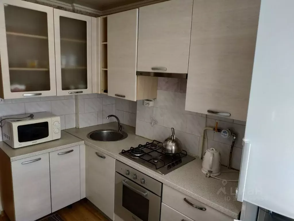 2-к кв. Башкортостан, Уфа Айская ул., 56 (55.0 м) - Фото 2