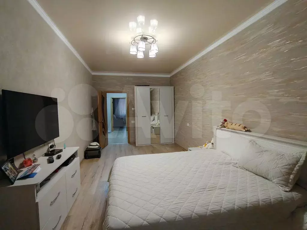 3-к. квартира, 89 м, 5/5 эт. - Фото 0