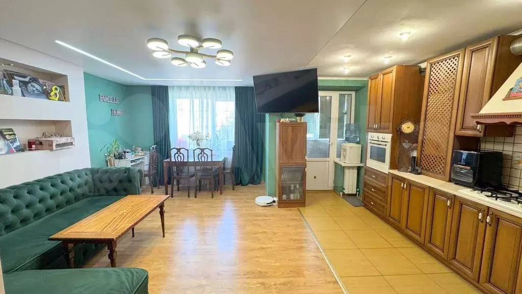 3-к. квартира, 70 м, 5/6 эт. - Фото 1
