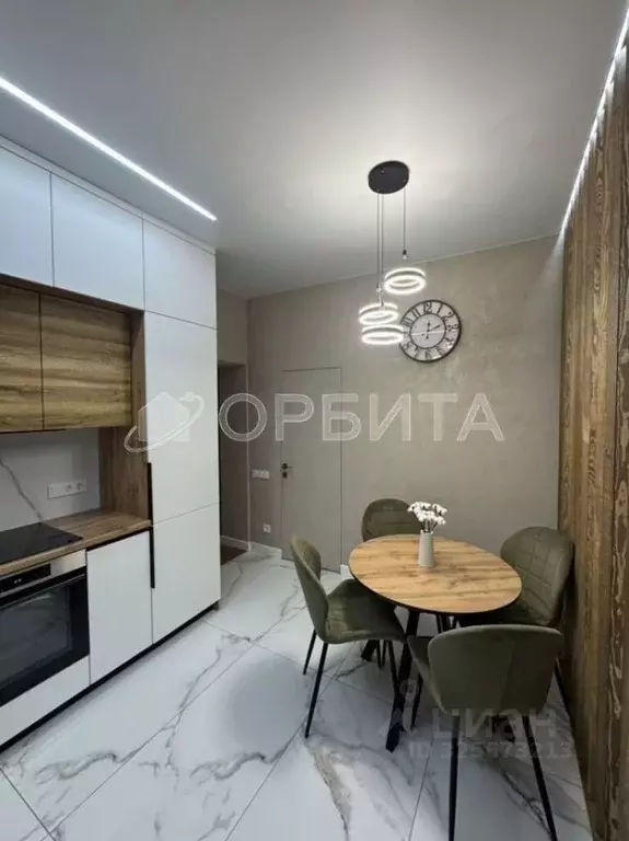 2-к кв. Тюменская область, Тюмень ул. Тимофея Кармацкого, 5к2 (70.0 м) - Фото 2