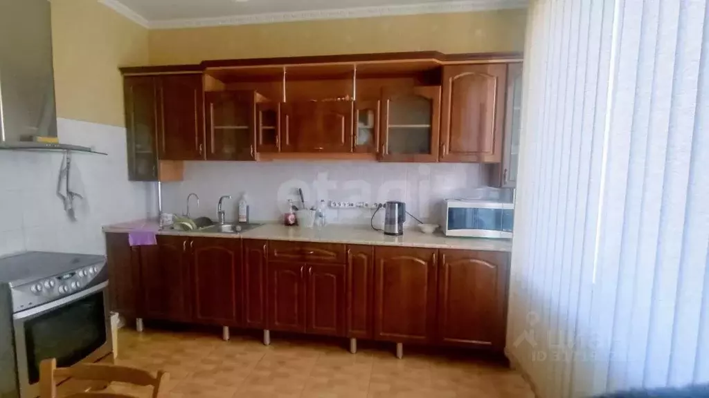 2-к кв. Крым, Симферополь ул. Гурзуфская (57.7 м) - Фото 0