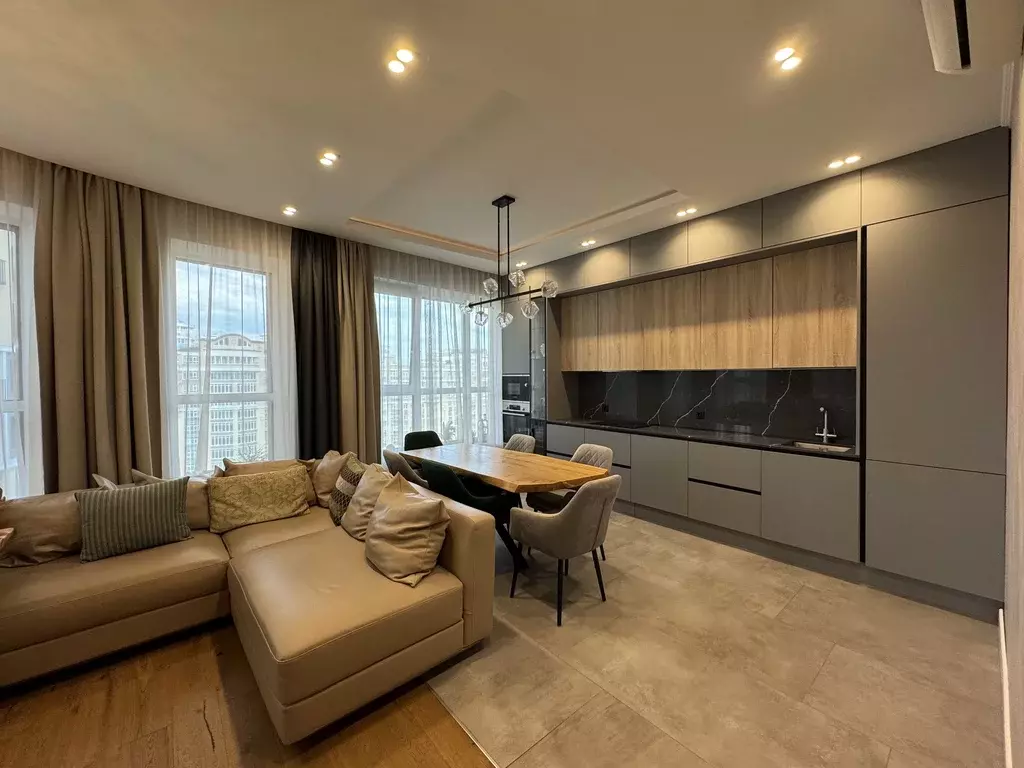 Продаётся 2-к квартира, 76 м - Фото 1