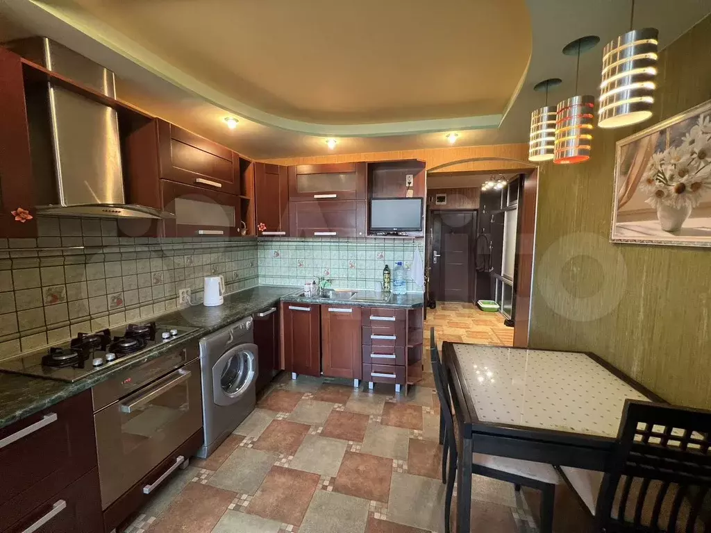 2-к. квартира, 56,6 м, 5/9 эт. - Фото 0