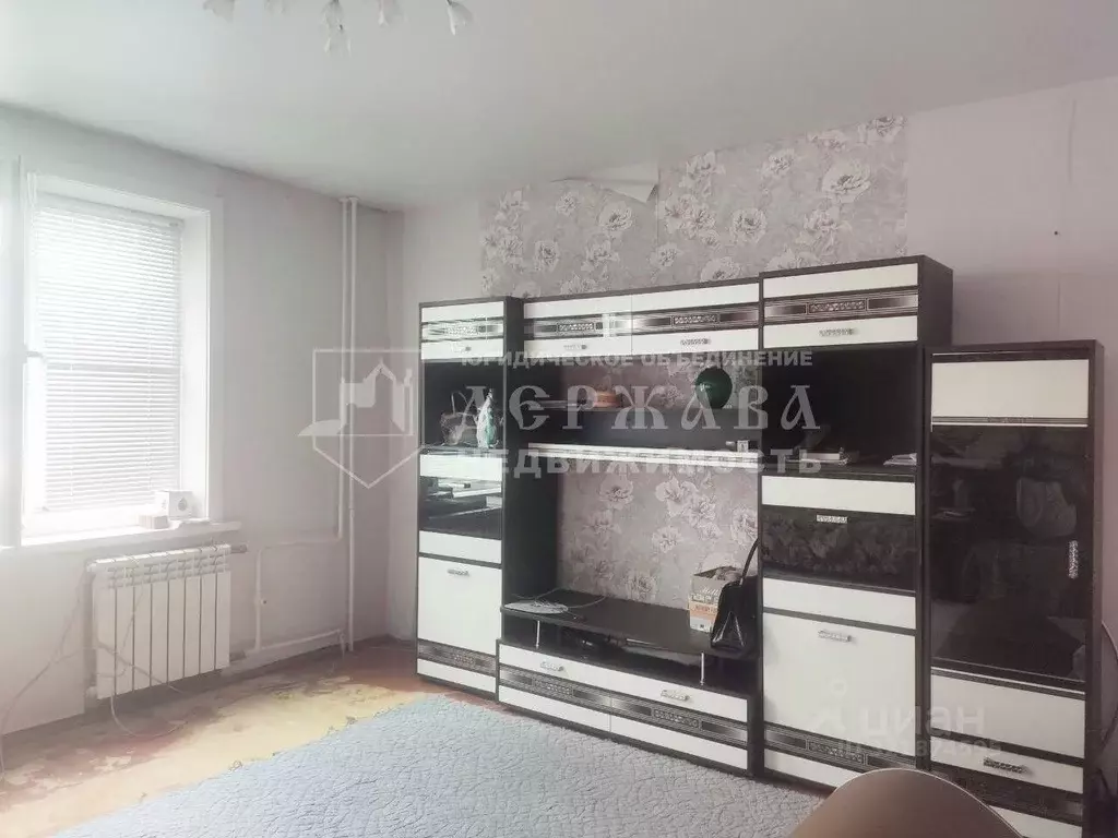 2-к кв. Кемеровская область, Междуреченск ул. Пушкина, 33 (53.4 м) - Фото 1