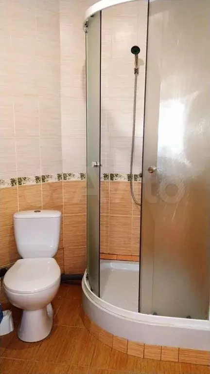 Комната 25 м, 1/2 эт. - Фото 1