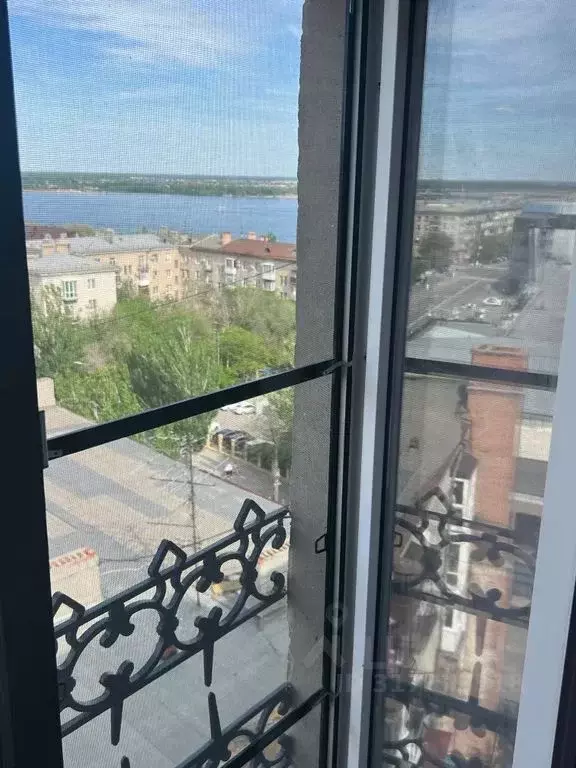 1-к кв. Волгоградская область, Волгоград ул. Аллея Героев, 4 (28.0 м) - Фото 1