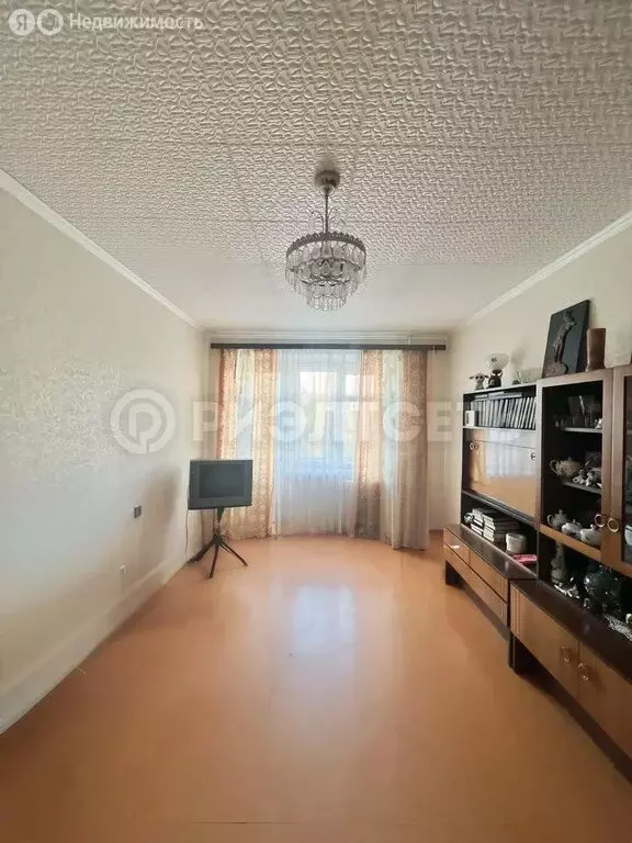 3-комнатная квартира: Мончегорск, проспект Металлургов, 60 (61 м) - Фото 1