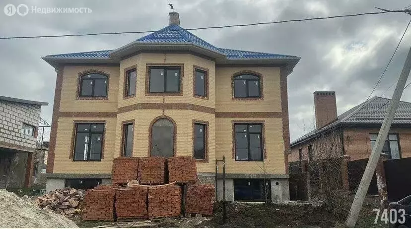Дом в посёлок Российский, Спортивная улица, 10 (450 м) - Фото 1