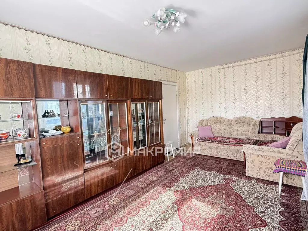 2-к кв. Татарстан, Казань ул. Адоратского, 8 (50.6 м) - Фото 1