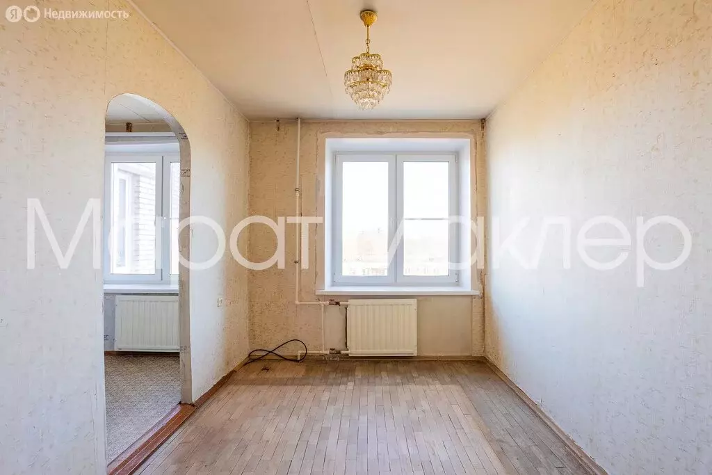 3-комнатная квартира: Санкт-Петербург, улица Партизана Германа, 10к1 ... - Фото 1