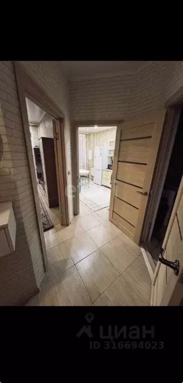 1-к кв. Ямало-Ненецкий АО, Салехард ул. Патрикеева, 5 (32.1 м) - Фото 1