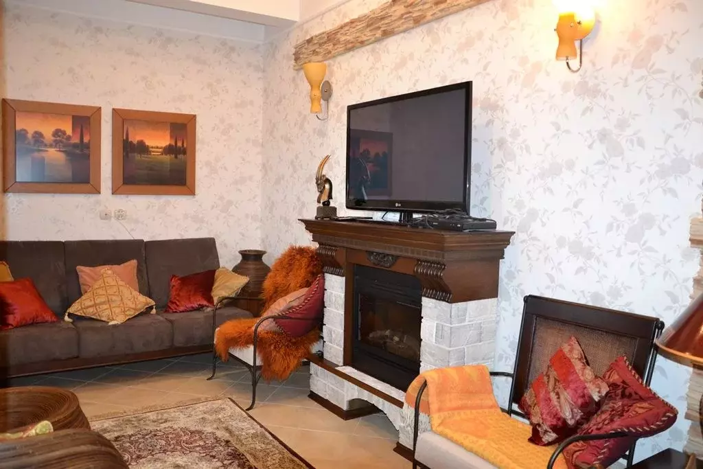 4-к кв. Пермский край, Пермь ул. Николая Островского, 51 (124.0 м) - Фото 1