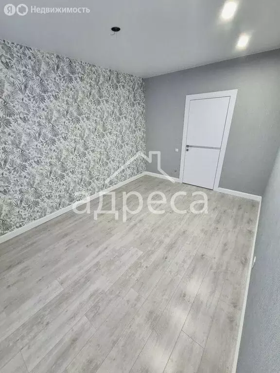 2-комнатная квартира: Самара, Осетинская улица, 10 (64 м) - Фото 1