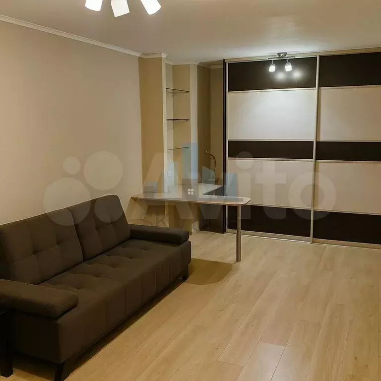 1-к. квартира, 37 м, 3/9 эт. - Фото 0