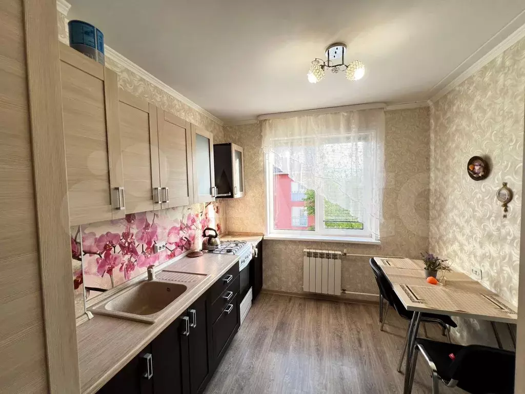 2-к. квартира, 47 м, 3/3 эт. - Фото 0