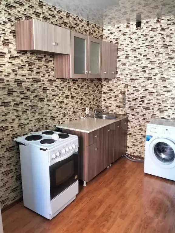 2-к. квартира, 60 м, 4/9 эт. - Фото 0