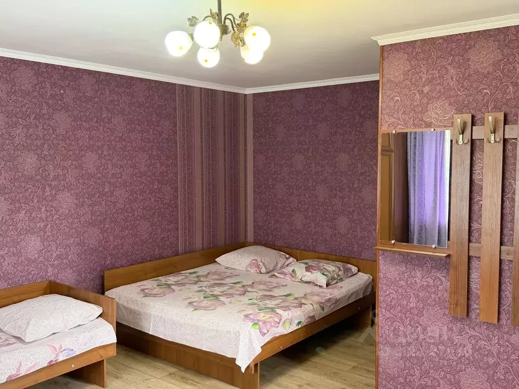 Комната Крым, Евпатория ул. Гоголя, 17 - Фото 1