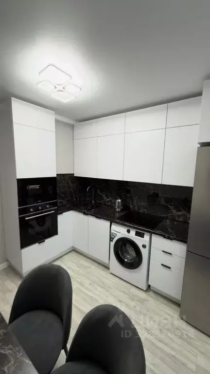 2-к кв. Татарстан, Елабуга ул. Баки Урманче, 5/1 (52.9 м) - Фото 1