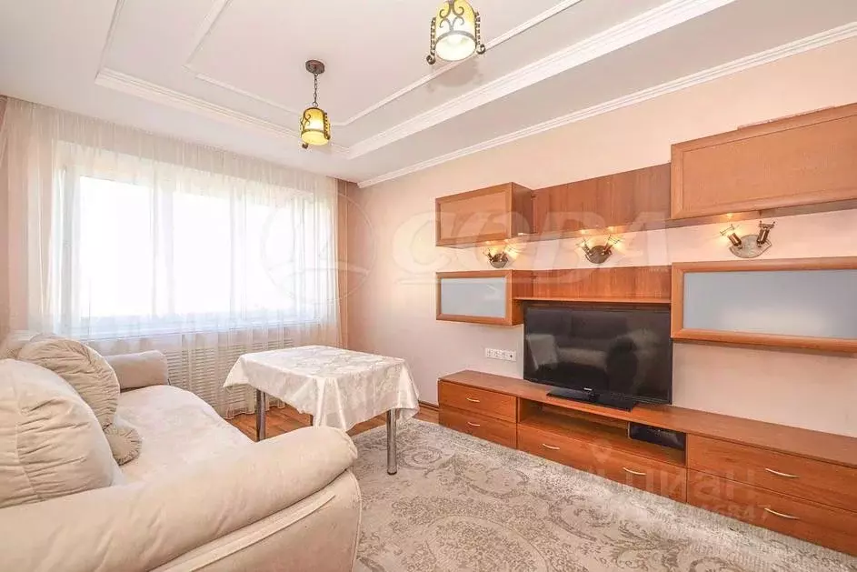 3-к кв. Тюменская область, Тюмень ул. Александра Логунова, 3 (66.0 м) - Фото 1