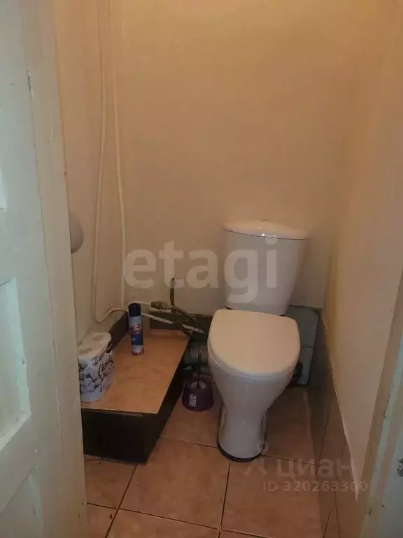 Комната Санкт-Петербург ул. Льва Толстого, 4 (21.9 м) - Фото 0