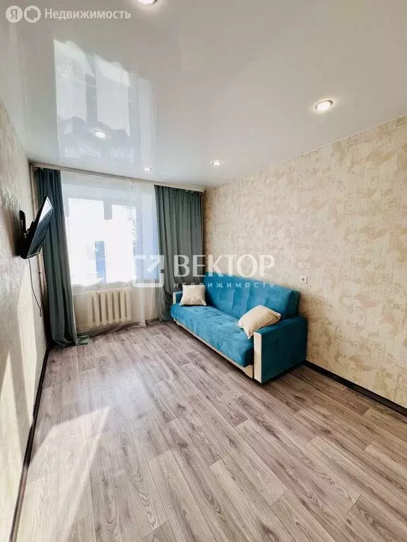 1к в 4-комнатной квартире (14 м) - Фото 1