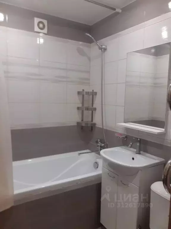 2-к кв. Нижегородская область, Дзержинск просп. Чкалова, 48А (43.0 м) - Фото 2