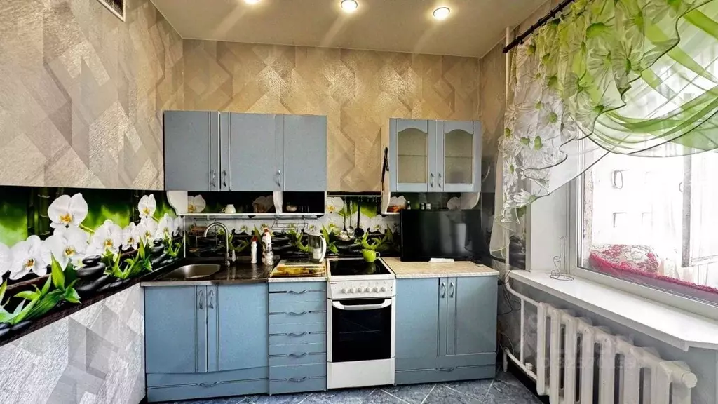 2-к кв. Саха (Якутия), Нерюнгри Южно-Якутская ул., 38 (58.0 м) - Фото 1