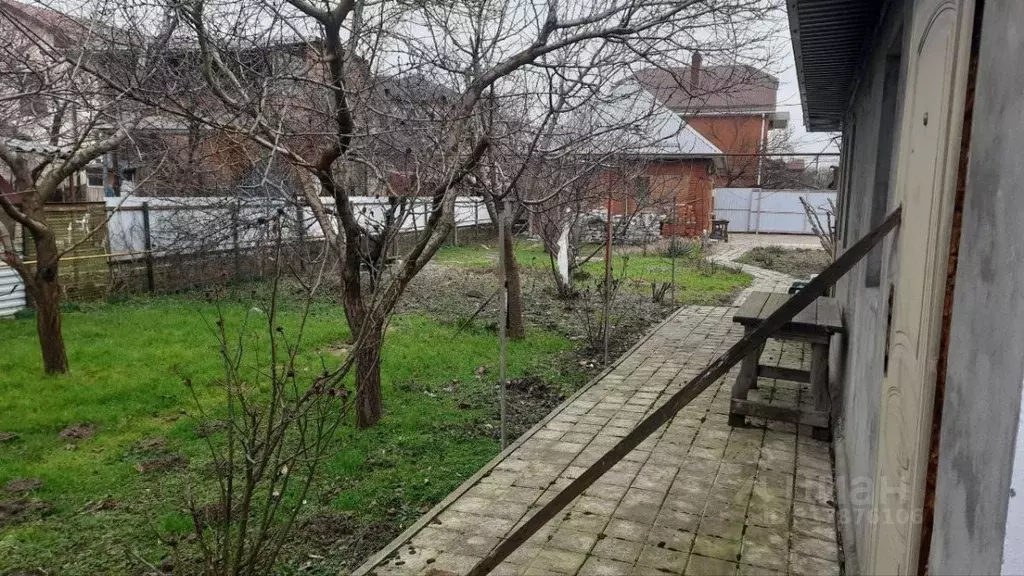 Дом в Краснодарский край, Абинск Дубковая ул., 42 (48 м) - Фото 1