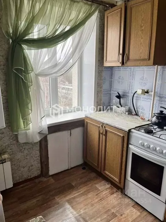 2-к кв. Белгородская область, Старый Оскол Интернациональный мкр, 34 ... - Фото 1