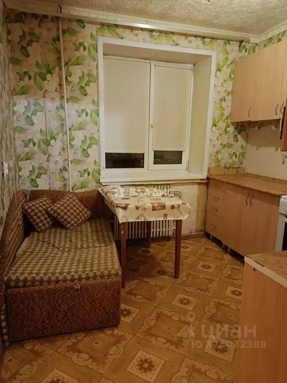 3-к кв. Белгородская область, Старый Оскол Дубрава мкр, 1 кв-л, 8 ... - Фото 1