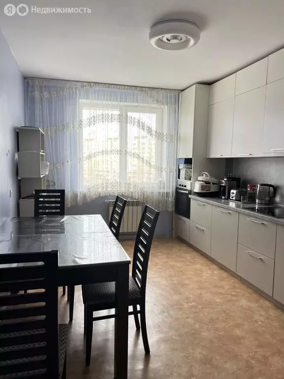 3-комнатная квартира: Казань, улица Тансык, 5 (81 м) - Фото 1