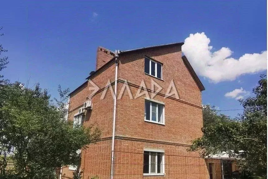 Дом в Ростовская область, Ростов-на-Дону Рябиновый пер. (350 м) - Фото 0