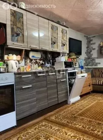 Дом в Междуреченск, улица Олега Кошевого (100 м) - Фото 1