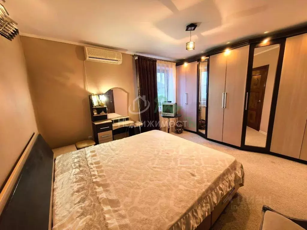 Дом в Краснодарский край, Ейск Орловская ул. (80 м) - Фото 2