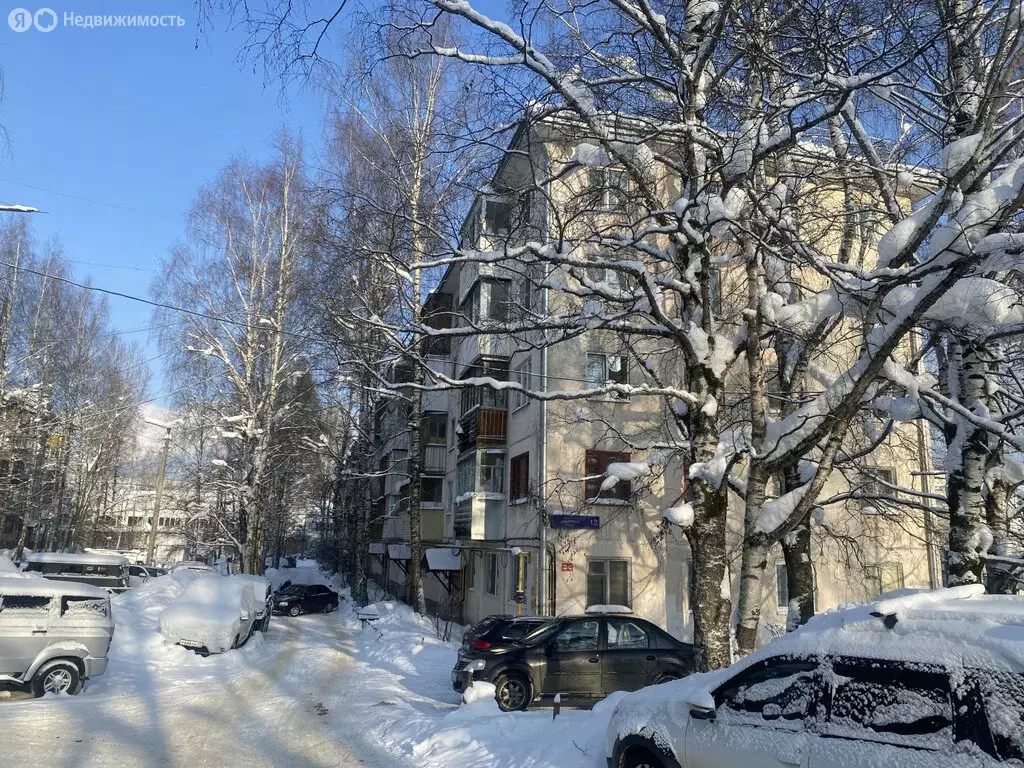 3-комнатная квартира: Сыктывкар, улица Димитрова, 12 (47.2 м) - Фото 0