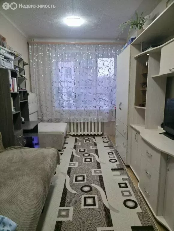 1к в 3-комнатной квартире (16.9 м) - Фото 1