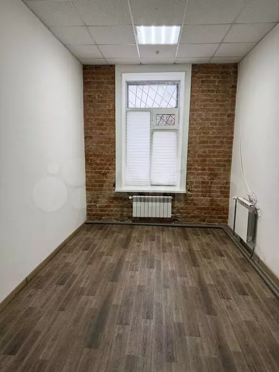 Офис в аренду - Фото 1