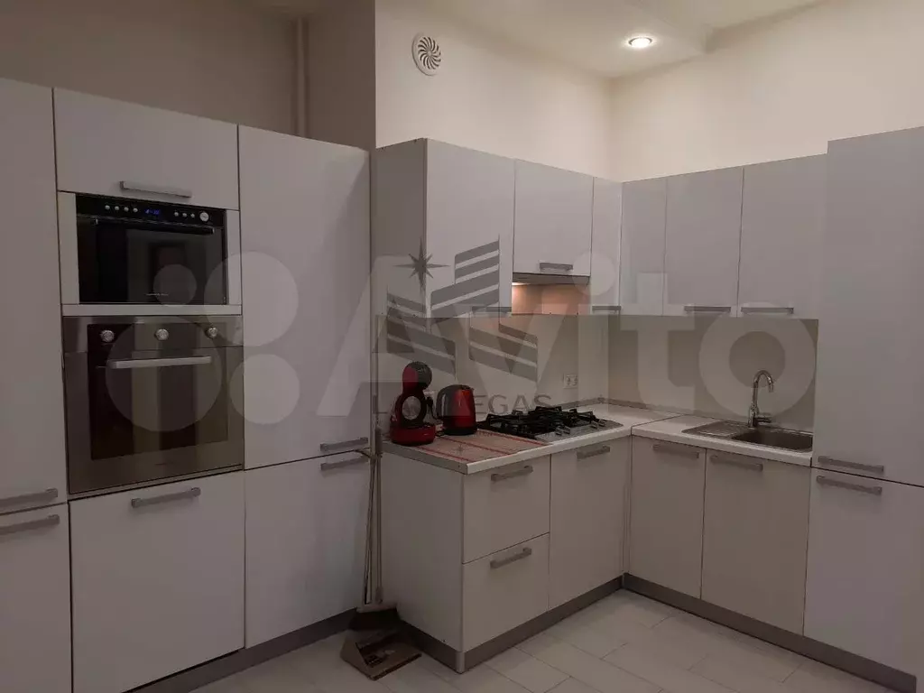 3-к. квартира, 80 м, 7/8 эт. - Фото 1