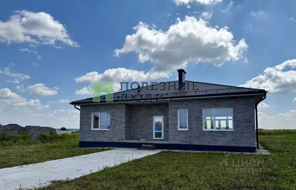 Дом в Орловская область, Орловский район, д. Грачевка ул. Березовая, ... - Фото 1