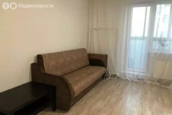 Квартира-студия: Челябинск, улица Дмитрия Неаполитанова, 18 (24.4 м) - Фото 2