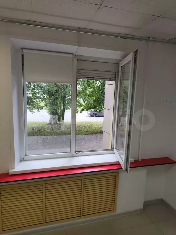 Комната 8 м в 3-к., 1/9 эт. - Фото 0