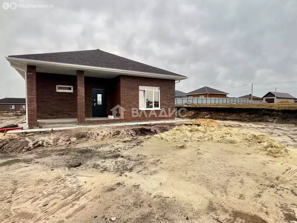 Дом в Старый Оскол, проспект Александра Невского, 47 (125 м) - Фото 1