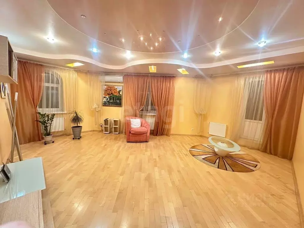 3-к кв. Воронежская область, Воронеж ул. Таранченко, 18 (109.5 м) - Фото 2